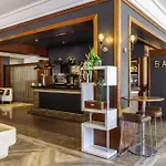 Готель Novotel Centre Бристоль