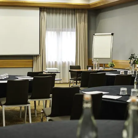 Novotel Centre