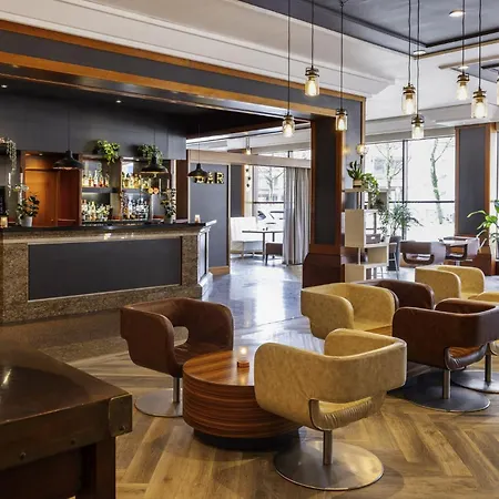Novotel Centre 4*