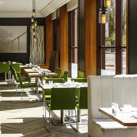 Novotel Centre 4*