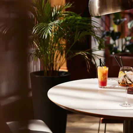 Hotel Novotel Centre 4*