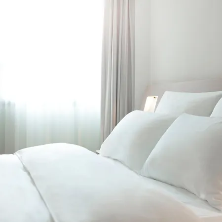 Ξενοδοχείο Novotel Centre 4*