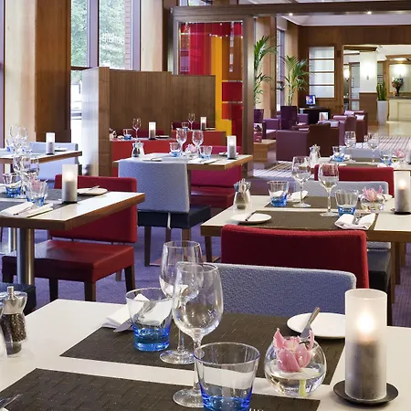 Novotel Centre Hotel