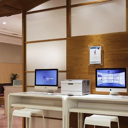 מלון Novotel Centre בריסטול