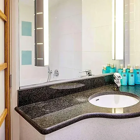 Hotel Novotel Centre 4*