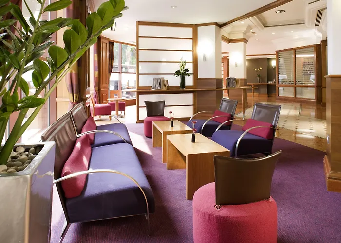 Novotel Centre Отель 4*