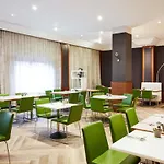 Novotel Centre