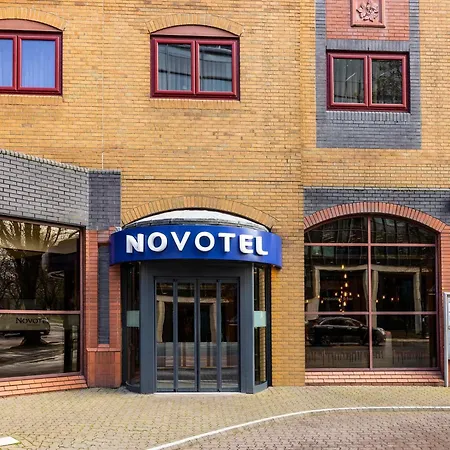 Отель Novotel Centre Бристоль