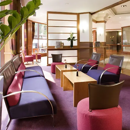 Novotel Centre Отель 4*