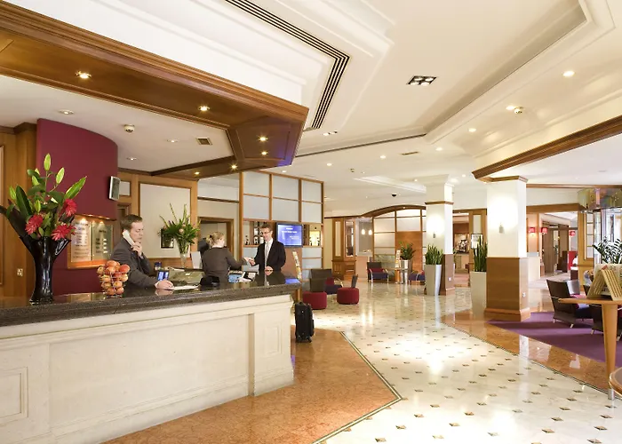 Novotel Centre 4* בריסטול